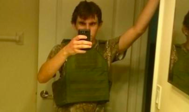 Nic Cruz selfie in a flak jacket