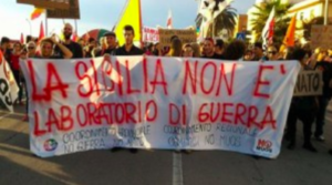 Italia: protesta in Sicilia contro la presenza militare USA